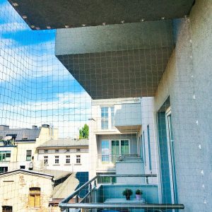 siatka na balkon dla kota bez wiercenia